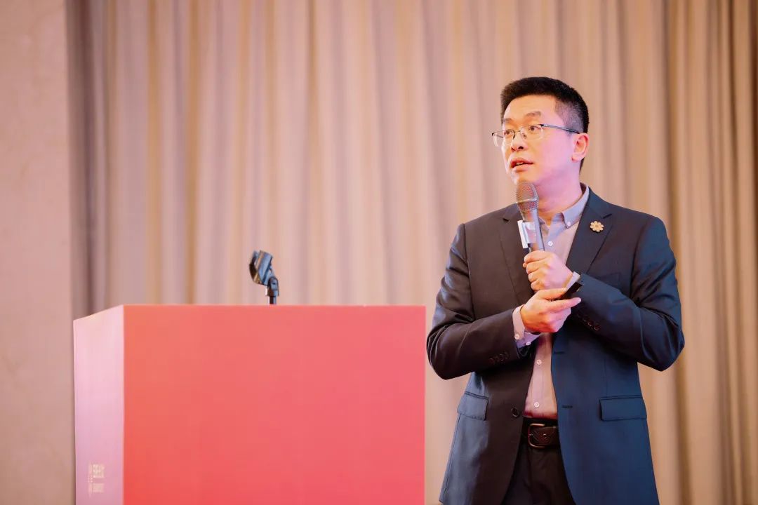 日托光伏召開2022年度工作總結及表彰大會